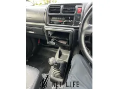 スズキ ジムニー