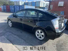 トヨタ プリウス