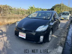 トヨタ プリウス