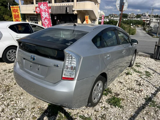 トヨタ プリウス