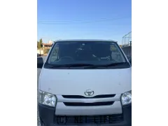 トヨタ ハイエースバン