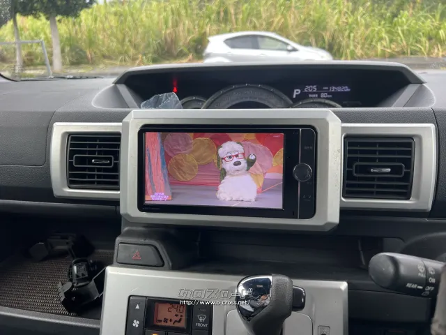 トヨタ ピクシスメガ