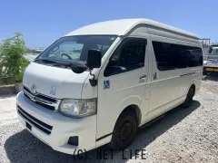 トヨタ ハイエースバン