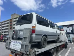 部品取車 ハイエース 軽油 エンジン5Ⅼ エンジン快調です オートマ