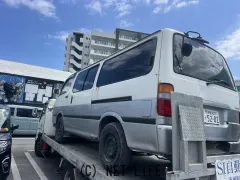 部品取車 ハイエース 軽油 エンジン5Ⅼ エンジン快調です オートマ
