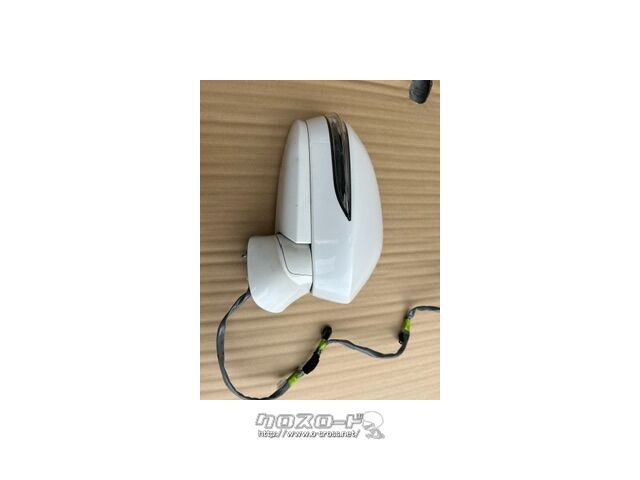 外装・エアロ クラウン右ドアミラー中古良品 AWS210
