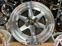 タイヤ・18インチ 225/45R18 ｷﾝｸﾞﾎﾞｽ G866 入荷しました