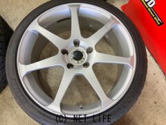 ホイール・タイヤ・18インチ中古YOKOHAMA AVS モデル7 4本set