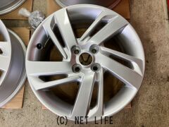 ホイール・16インチ新車外しトヨタ ライズ Gグレード 純正アルミ