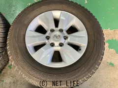 ホイール・タイヤ 17インチ中古トヨタハイラックス125系　純正アルミ4本Set中古タイヤ付J49