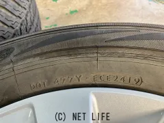 ホイール・タイヤ 17インチ中古トヨタハイラックス125系 純正アルミ4本Set中古タイヤ付J49