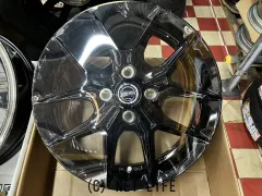車のパーツ タイヤ、ホイール トヨタ 純正 ヤリスクロス 《 MXPJ10 》 タイヤホイール付 42611-52B80