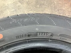タイヤ 16インチ中古ダンロップ195/65R16 1本×9部取り付け工賃込みT54
