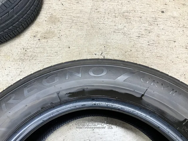 タイヤ・17インチ中古ブリヂストン225/60R17 1本×5部取り付け工賃込T56