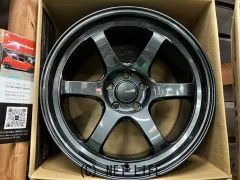 ホイール・18インチ新品MIDレーシングR06（CBK） 4本set・ご成約