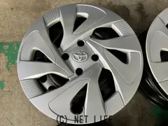 ホイール 15インチ中古アクア純正スチール(ホイールキャップ付)4本set J32