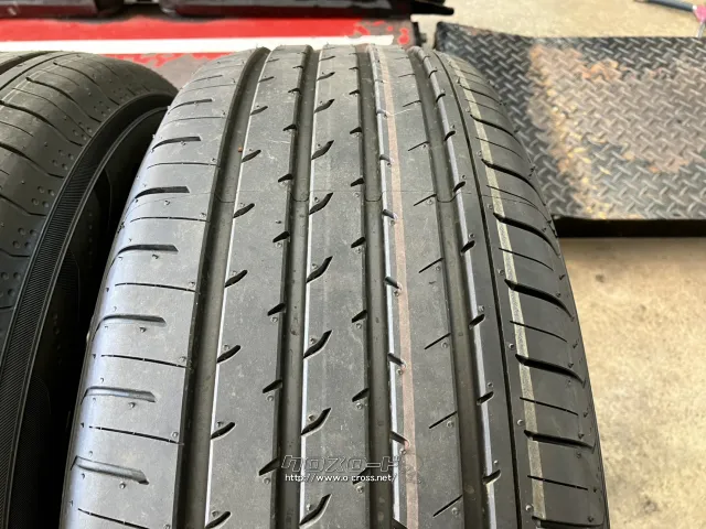 タイヤ 17インチ未使用ヨコハマアドバンV03 225/65R17 4本SET T63