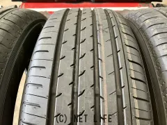 タイヤ 17インチ未使用ヨコハマアドバンV03 225/65R17 4本SET T63
