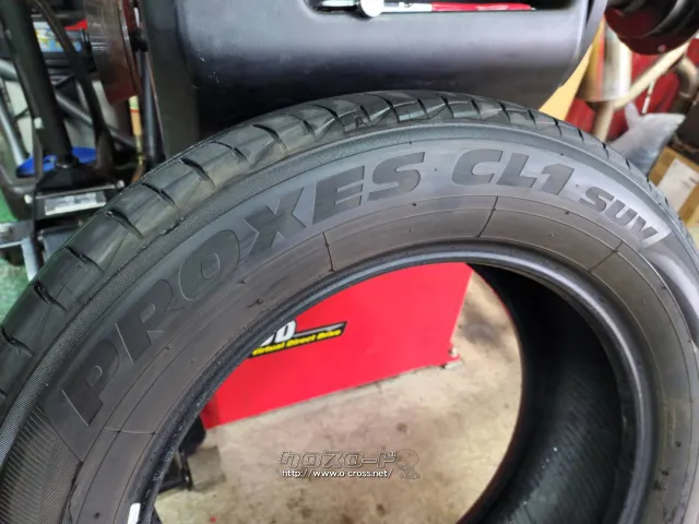 たかちゃん　【愛知県・引取限定】TOYO 225/60R18 タイヤ 4本 たかちゃん 【愛知県・引取限定】TOYO 225/60R18 タイヤ 4本 たか