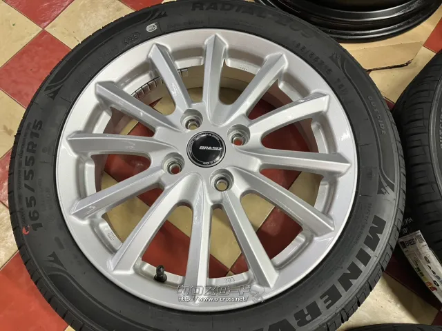 ホイール・タイヤ・15インチ美品KOSEI グレイシス（シルバー）4本set