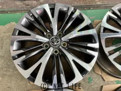 ホイール 18インチ良品トヨタヤリスクロス純正アルミ4本set J43