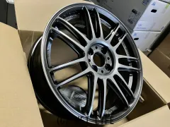 ホイール 17インチ新品特価WORKエモーションZR7(GGM)4本set