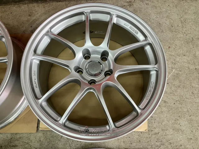 ホイール・18インチ中古ENKEI PF01（軽量設計）4本set J65・ご成約