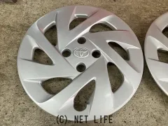 ホイール 15インチ中古トヨタアクア純正ホイールキャップ4枚Set　WC3