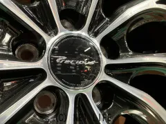 ホイール・タイヤ 18インチ新品プレシャスHS-2 4本set新品タイヤ