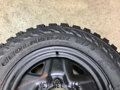 ホイール・タイヤ 16インチ中古ジムニー純正スチールホイール1本バリ溝MTタイヤ付 K34