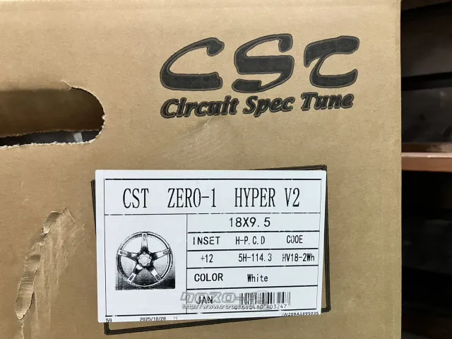 ホイール 18インチ新品CST ZERO-1 HYPER V2(ホワイト)4本set