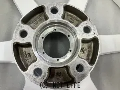 ホイール 17インチリペイント品AVS モデルT6(ホワイト)4本Set J63