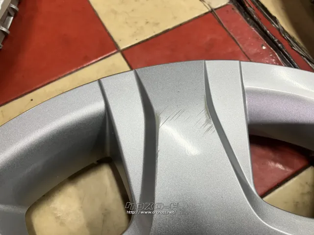 ホイール 15インチ中古トヨタハイエース200系純正ホイールキャップ4枚 WC7