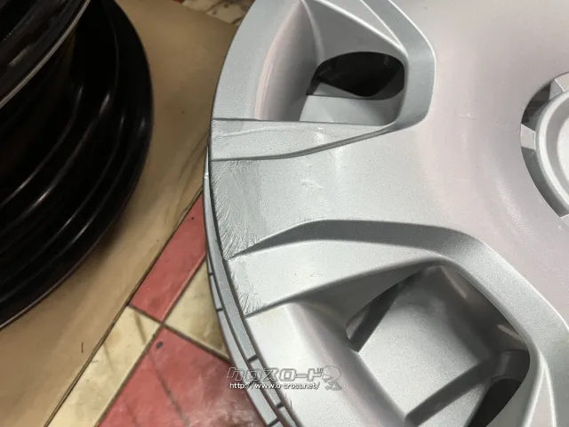 ホイール 15インチ中古トヨタハイエース200系純正ホイールキャップ4枚 WC7