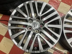 ホイール 17インチ中古トヨタクラウンマジェスタ純正アルミ4本 J38