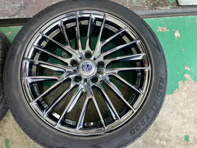 ホイール・タイヤ 18インチ中古RAYS ベルサス ストラテジーアディアボラ4本Set J63