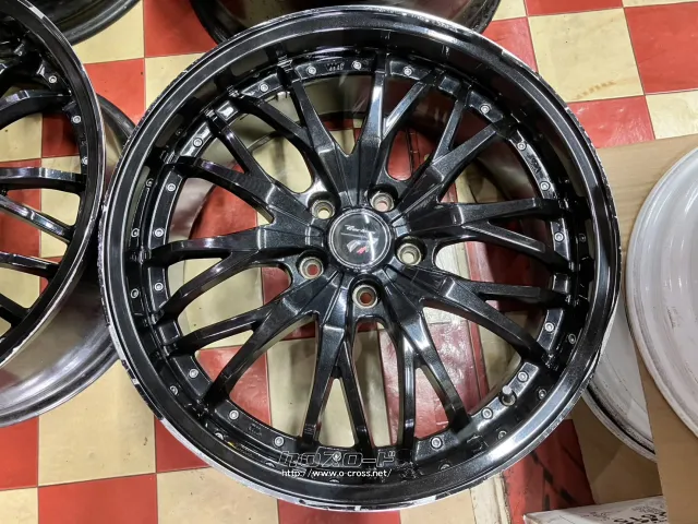 ホイール 19インチ中古プレシャスHM3(ブラック)4本Set J84