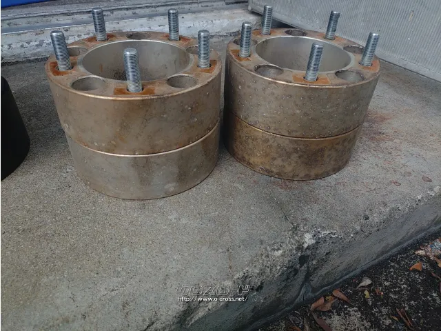 ホイール ジムニージープスペーサー各種30ミリ40ミリ60ミリ75ミリ1台分ずつ有ります。