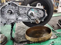 スズキ アドレスV50