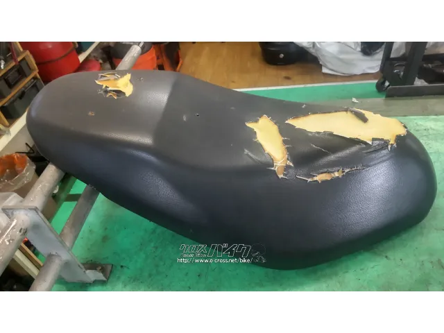 外装パーツ V125S シート