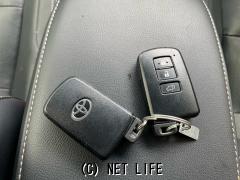 トヨタ ハリアーハイブリッド