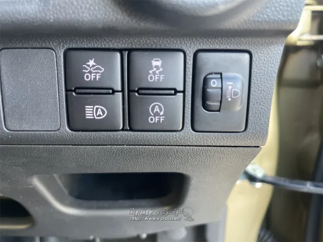 是非一度、実車を御覧ください。 ダイハツ キャスト