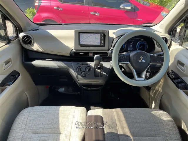 気に入る車両があればスタッフまでお問合せ下さい。098-921-0788 三菱 eKワゴン