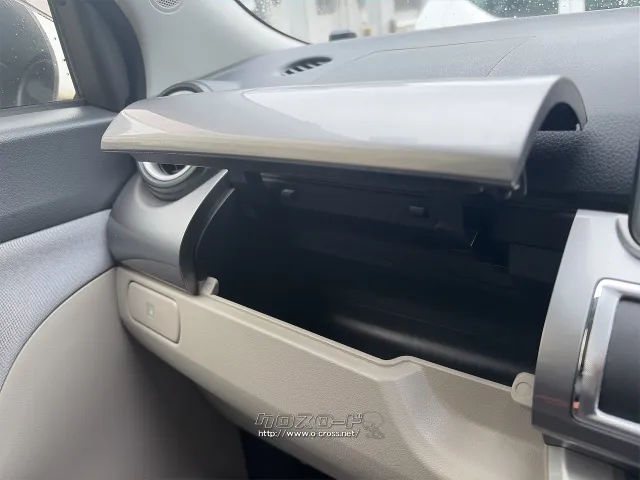ダイハツ キャスト