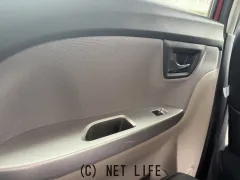 ダイハツ キャスト