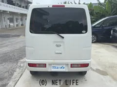 ダイハツ ハイゼットカーゴ