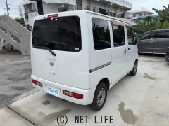 ダイハツ ハイゼットカーゴ