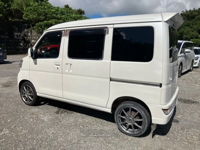 堂々として精悍、そして心強さを感じさせるハイゼット カーゴのスタイリング。 ダイハツ ハイゼットカーゴ