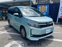 トヨタ ヴォクシー