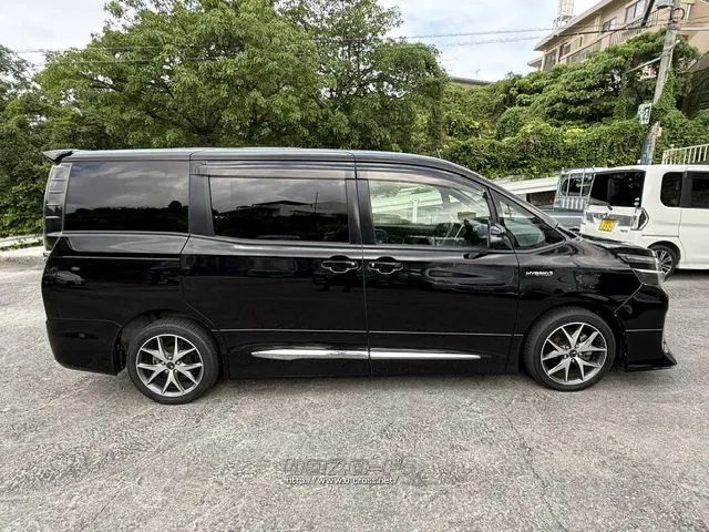 トヨタ ヴォクシー